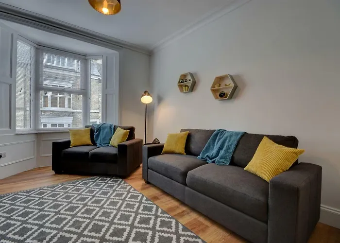 38 George Street Holiday home *