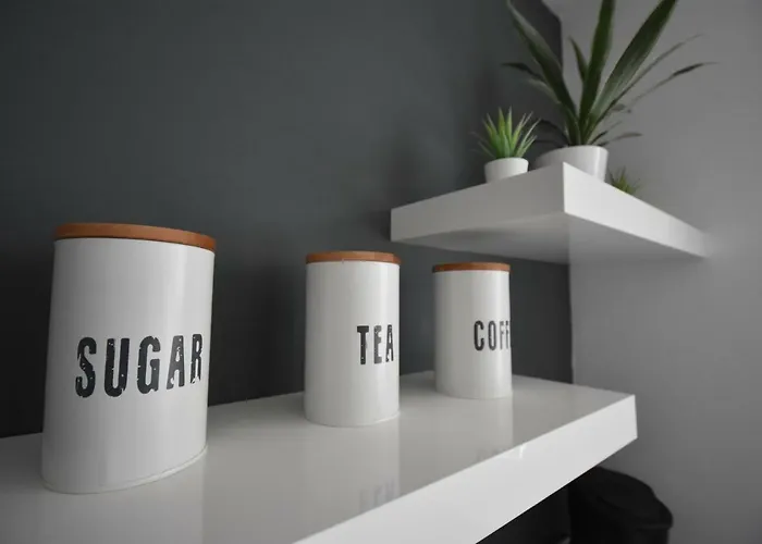 38 George Street * Whitby